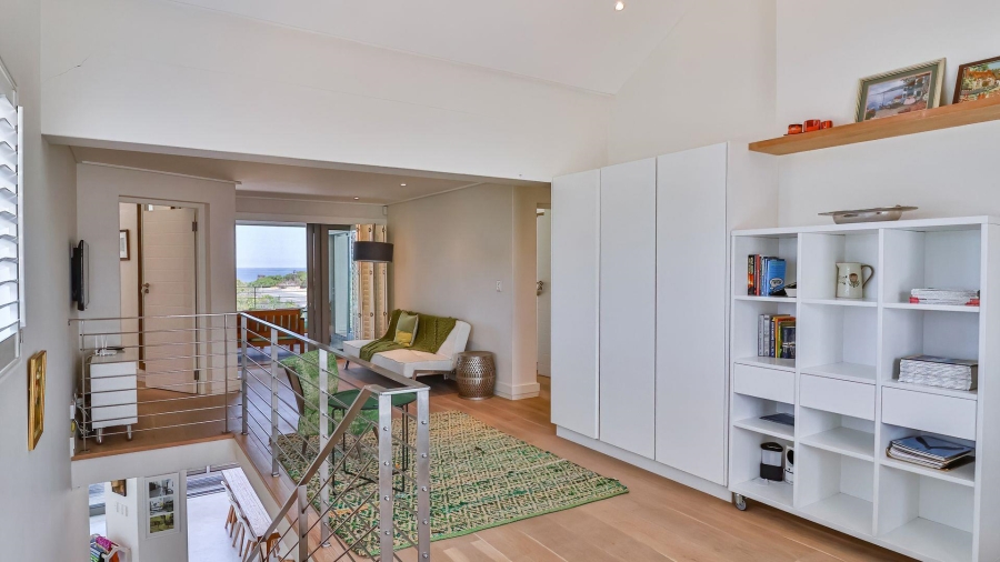 3 Bedroom Property for Sale in De Kelders Western Cape